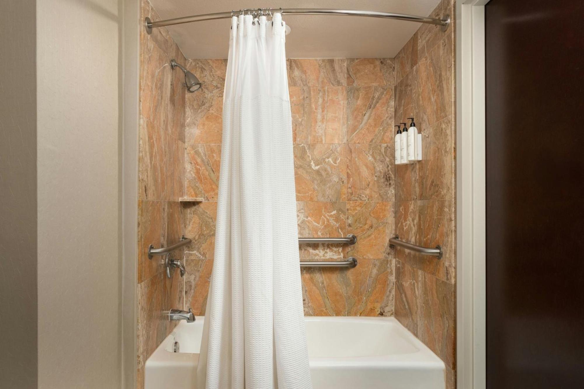 Springhill Suites By Marriott Tampa Westshore Екстер'єр фото